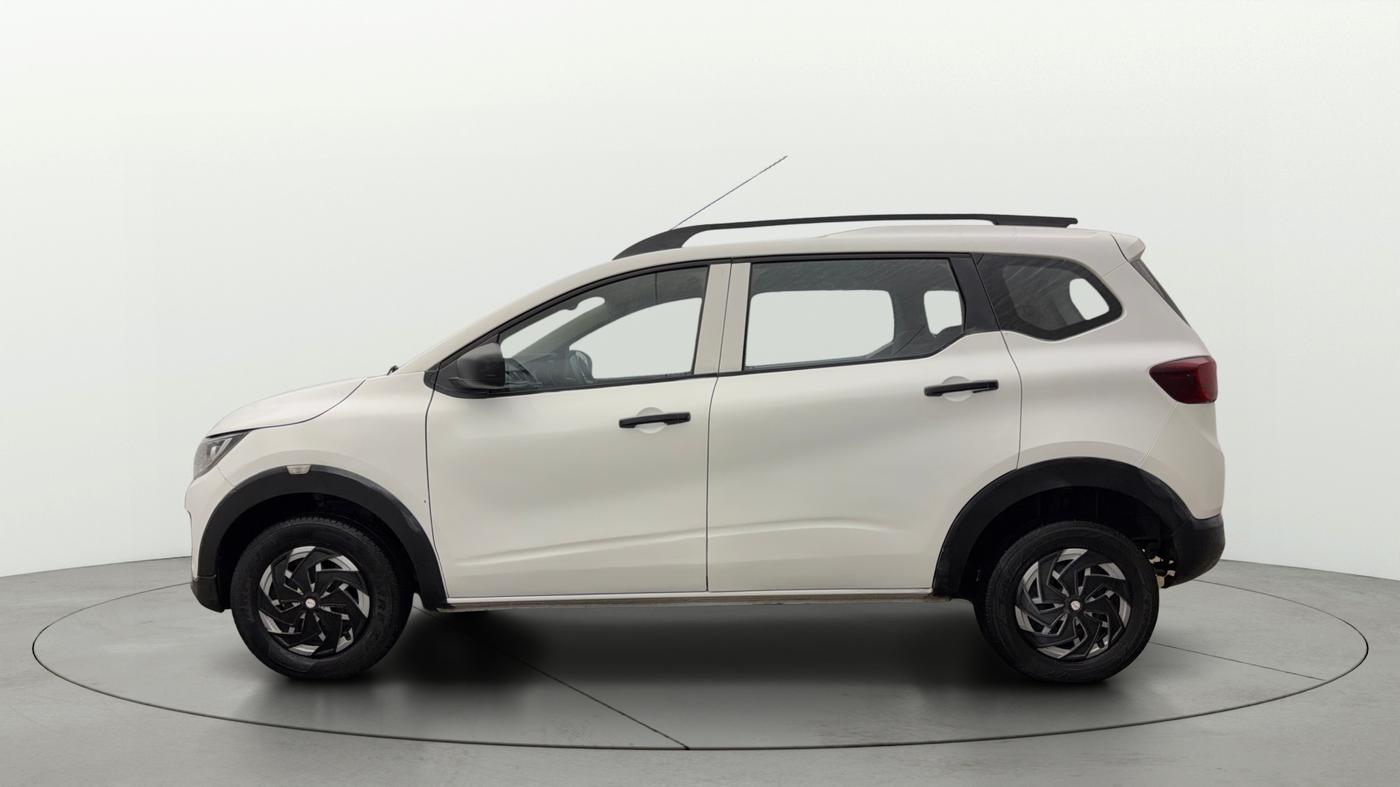 2022 Renault TRIBER RXL MT, Petrol, Manual, 43,748 km, Left Side