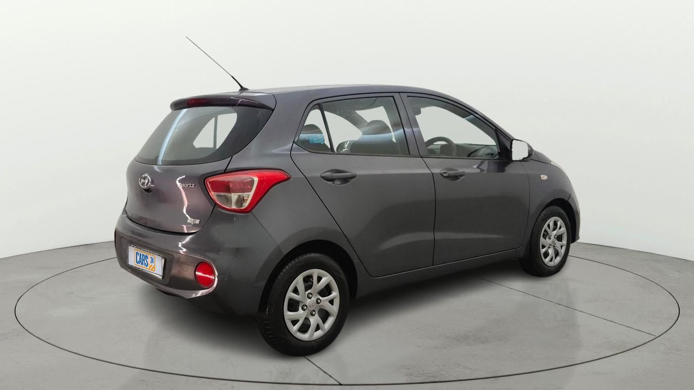 2017 Hyundai Grand i10 SPORTZ 1.2 KAPPA VTVT, Petrol, Manual, 46,673 km, Right Back Diagonal