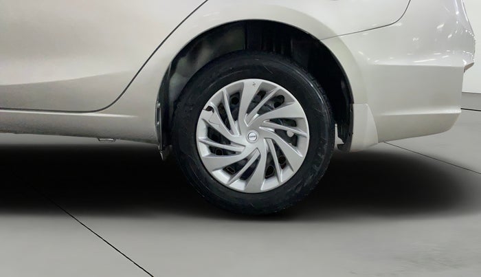 2015 Maruti Ciaz VXI+, Petrol, Manual, 59,542 km, Left Rear Wheel