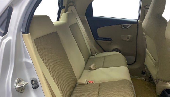 2015 Honda Brio VX MT, Petrol, Manual, 54,341 km, Right Side Rear Door Cabin