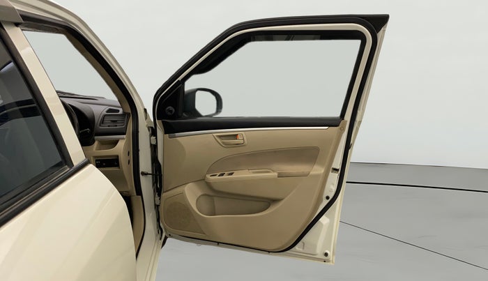 2021 Maruti Swift Dzire TOUR S-CNG (O), CNG, Manual, 76,452 km, RHS Front Door