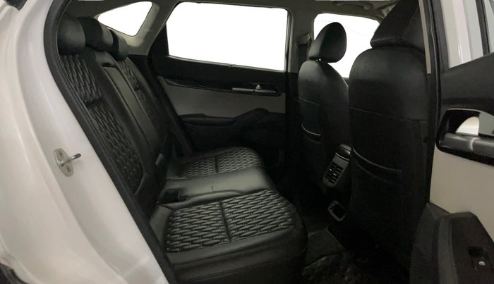 2022 KIA SELTOS HTX IVT 1.5 PETROL, Petrol, Automatic, 68,137 km, Right Side Rear Door Cabin