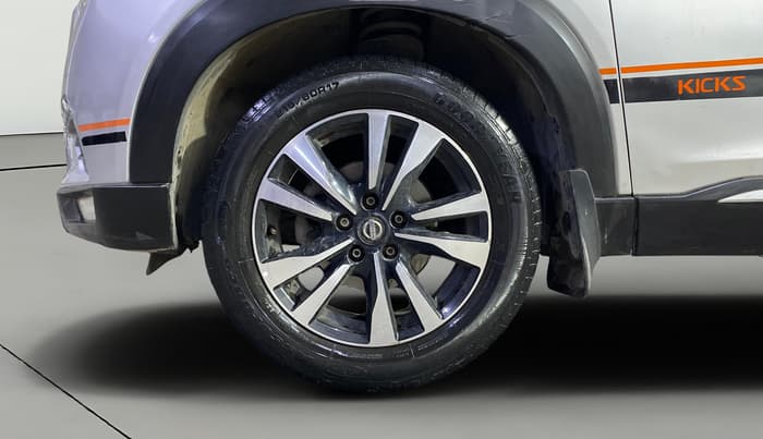 2019 Nissan Kicks XV DIESEL, Diesel, Manual, 67,604 km, Left Front Wheel