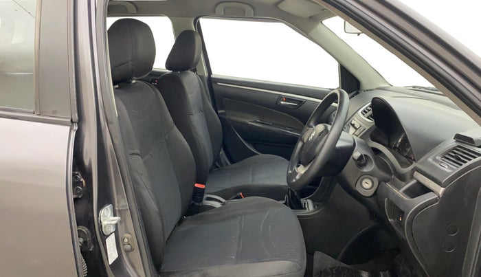2015 Maruti Swift VXI, Petrol, Manual, 1,00,670 km, Right Side Front Door Cabin