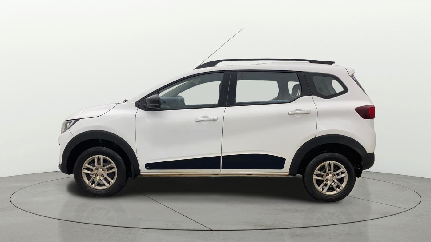 2024 Renault TRIBER RXT, Petrol, Manual, 8,408 km, Left Side