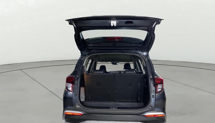 2022 KIA CARENS PRESTIGE 1.5 PETROL 7 STR, Petrol, Manual, 50,387 km, Boot Open Zoomed View