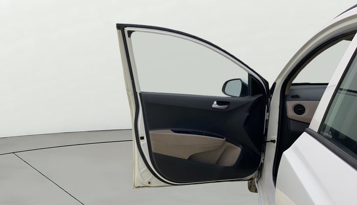 2017 Hyundai Grand i10 SPORTZ (O) 1.2 KAPPA VTVT, Petrol, Manual, 58,749 km, LHS Front Door