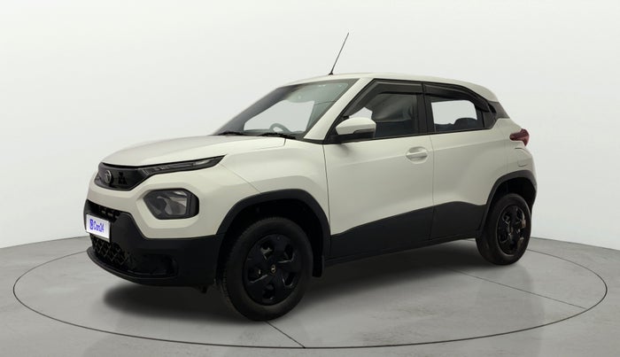 2022 Tata PUNCH ADVENTURE MT, Petrol, Manual, 43,607 km, Left Front Diagonal