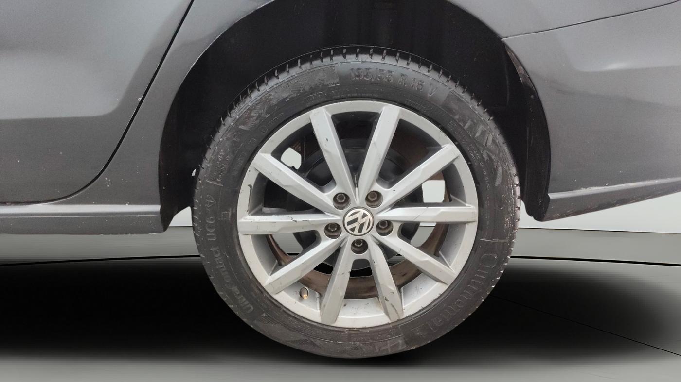 2019 Volkswagen Vento 1.2 TSI HIGHLINE PLUS AT, Petrol, Automatic, 1,16,810 km, Left Rear Wheel