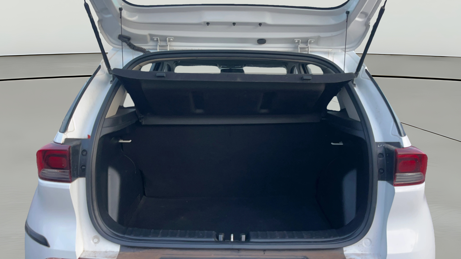 2021 KIA SONET HTK PLUS 1.2, Petrol, Manual, 50,904 km, Boot Open Zoomed View