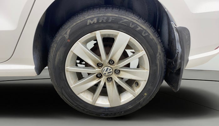 2016 Volkswagen Ameo HIGHLINE1.2L, Petrol, Manual, 65,419 km, Left Rear Wheel