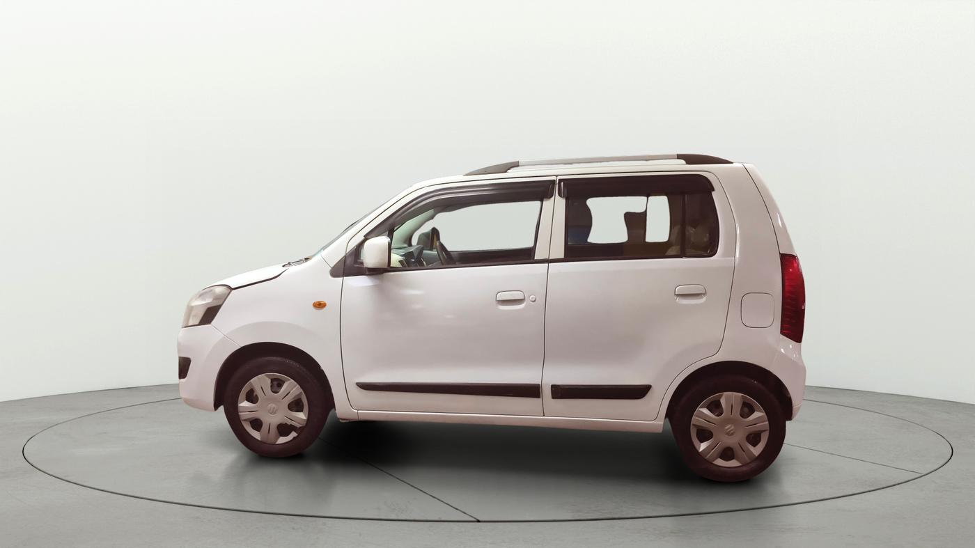 2017 Maruti Wagon R 1.0 VXI, CNG, Manual, 1,12,763 km, Left Side