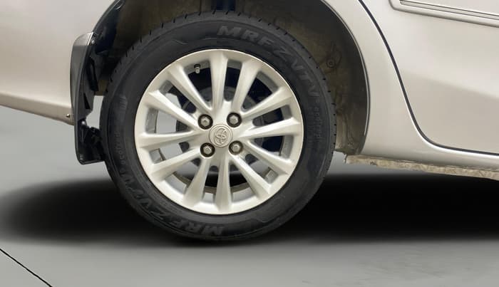 2016 Toyota Etios VX, Petrol, Manual, 90,212 km, Right Rear Wheel
