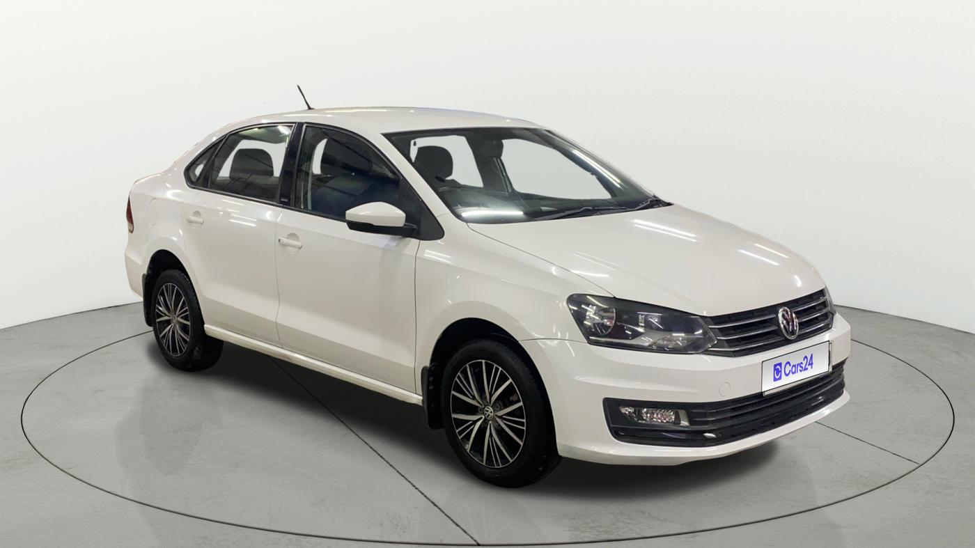 2017 Volkswagen Vento HIGHLINE 1.6 MPI, Petrol, Manual, 49,026 km, SRP