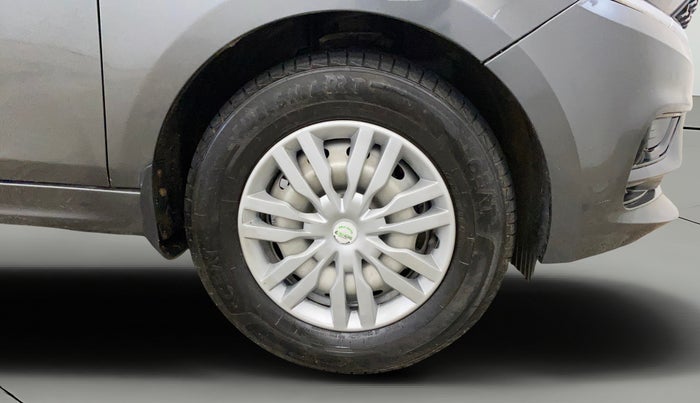2023 Tata TIGOR XE PETROL, Petrol, Manual, 42,411 km, Right Front Wheel