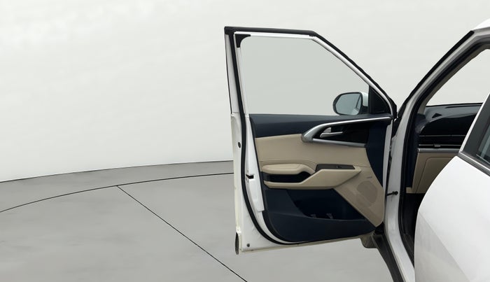 2023 KIA CARENS LUXURY PLUS 1.5 DIESEL AT 7 STR, Diesel, Automatic, 47,489 km, LHS Front Door