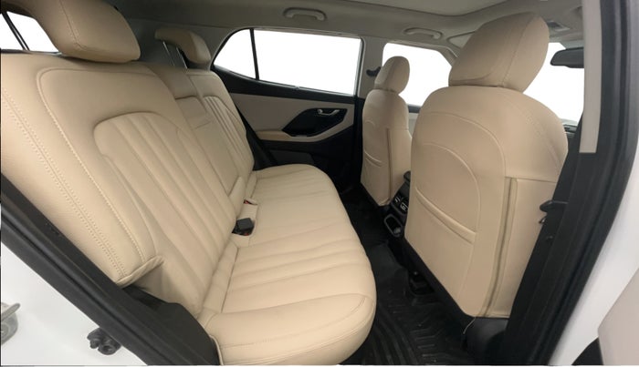 2022 Hyundai Creta SX IVT 1.5 PETROL, Petrol, Automatic, 61,951 km, Right Side Rear Door Cabin