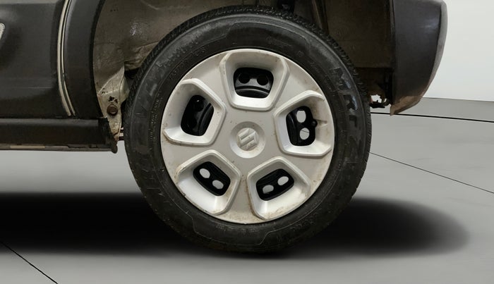 2019 Maruti S PRESSO VXI+, Petrol, Manual, 33,729 km, Left Rear Wheel