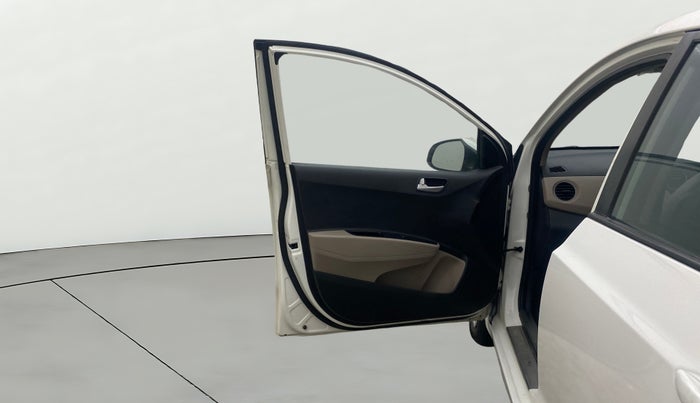 2016 Hyundai Xcent S 1.2 SPECIAL EDITION, Petrol, Manual, 74,812 km, LHS Front Door