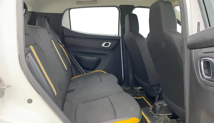 2023 Renault Kwid CLIMBER MT 1.0, Petrol, Manual, 3,688 km, Right Side Rear Door Cabin