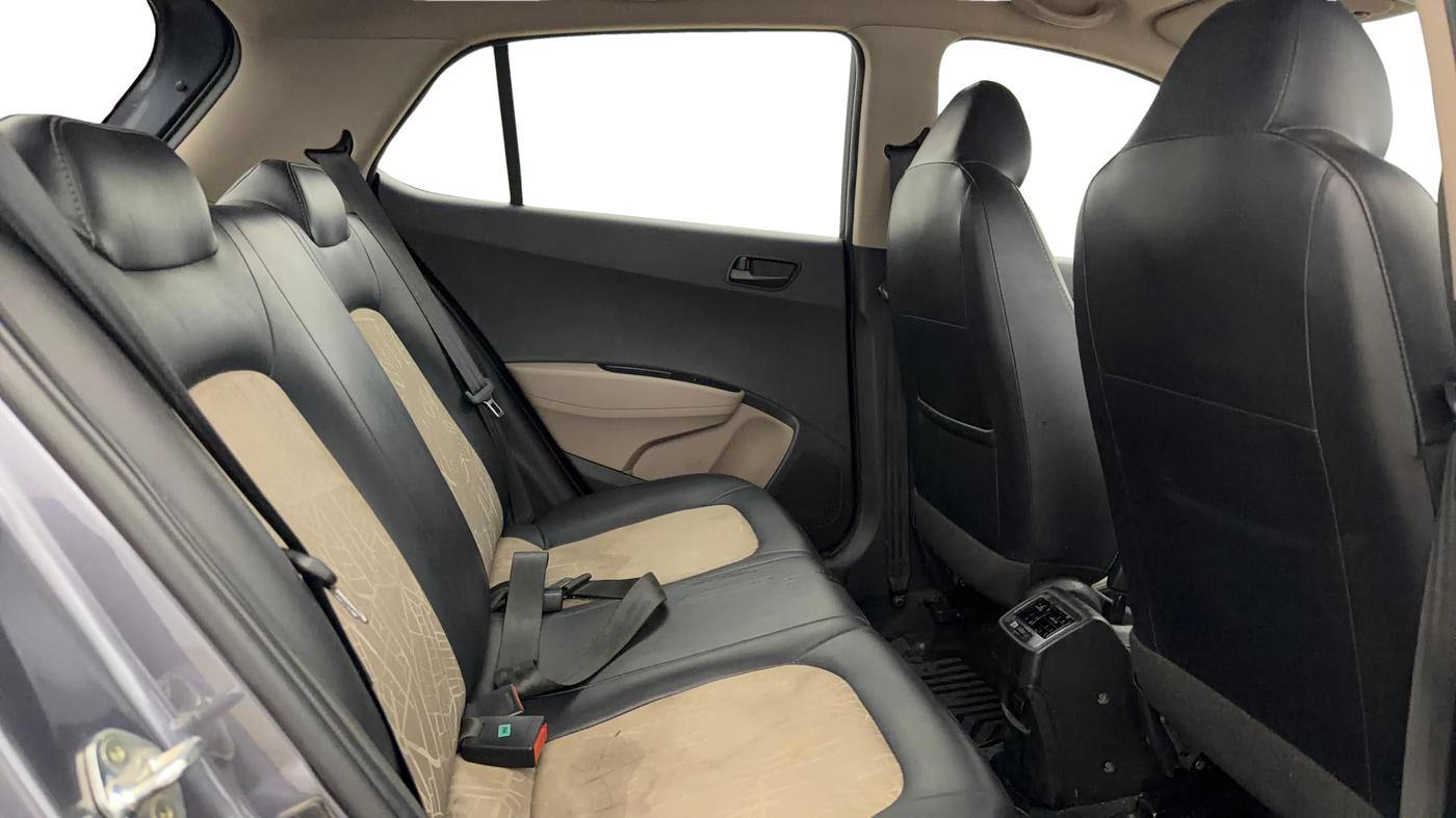 2015 Hyundai Grand i10 MAGNA 1.2 KAPPA VTVT, Petrol, Manual, 58,573 km, Right Side Rear Door Cabin