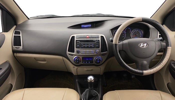 2013 Hyundai i20 MAGNA 1.2, Petrol, Manual, 94,273 km, Dashboard