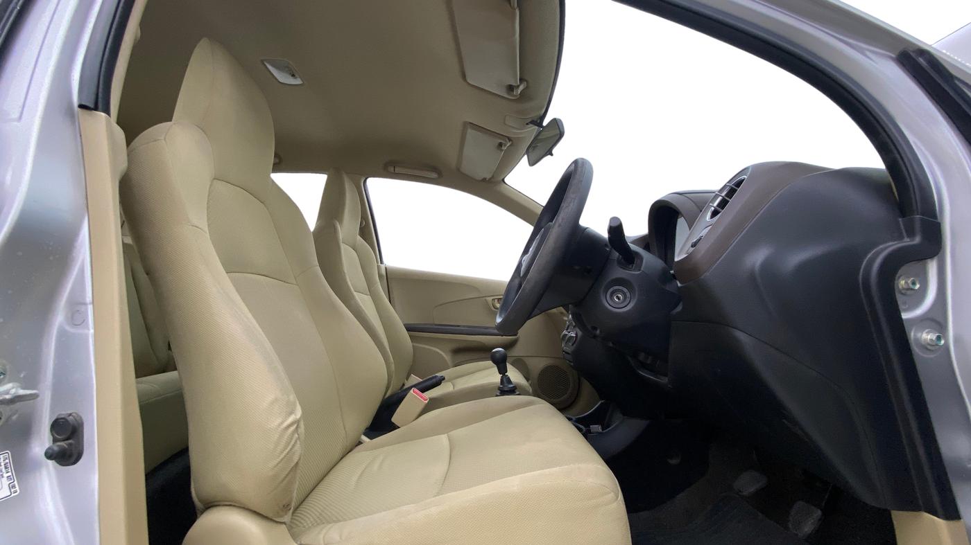 2013 Honda Brio S MT, Petrol, Manual, 27,469 km, Right Side Front Door Cabin