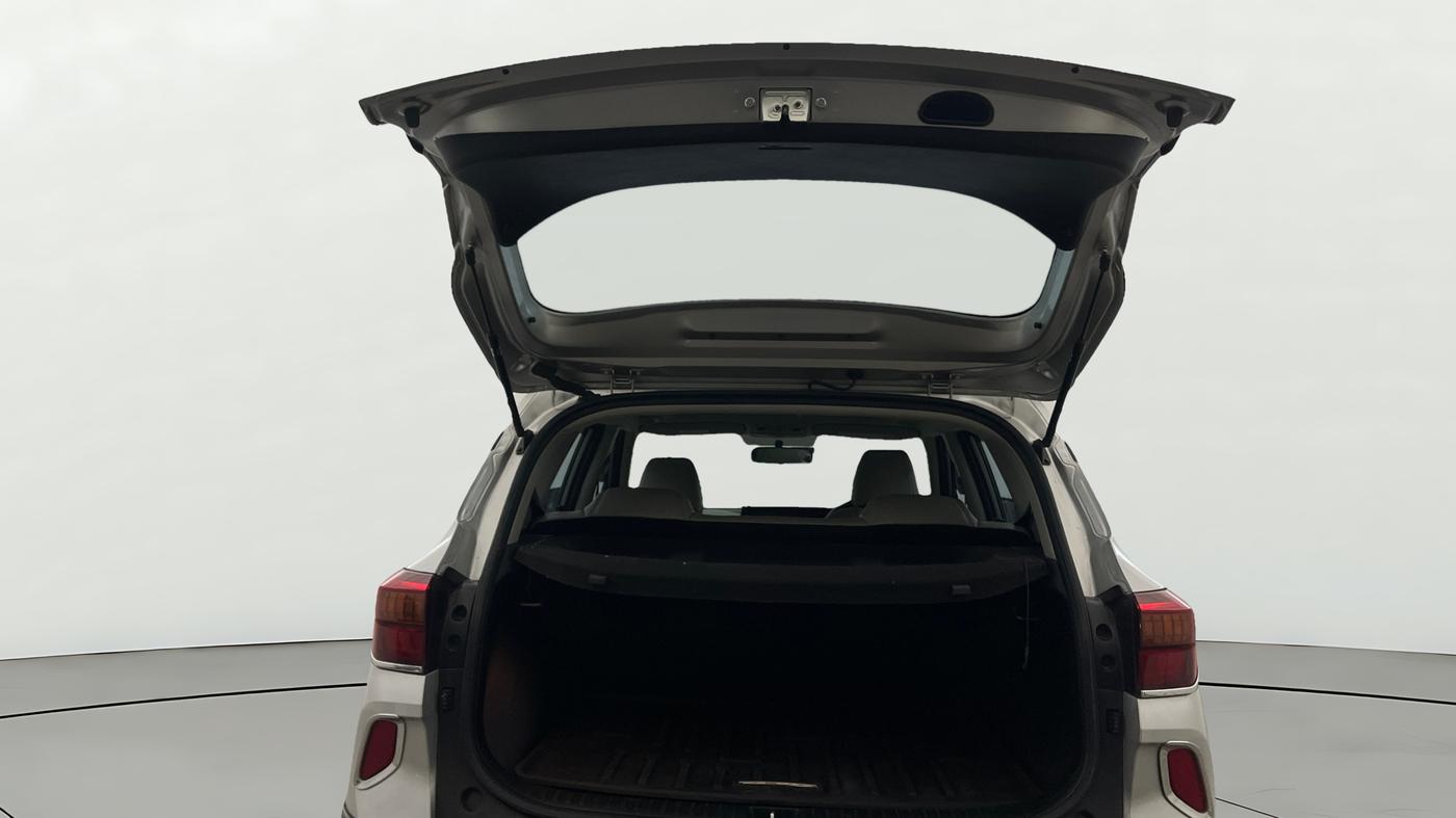2022 KIA SELTOS HTK PLUS 1.5 IMT, Petrol, Manual, 49,801 km, Boot Door Open