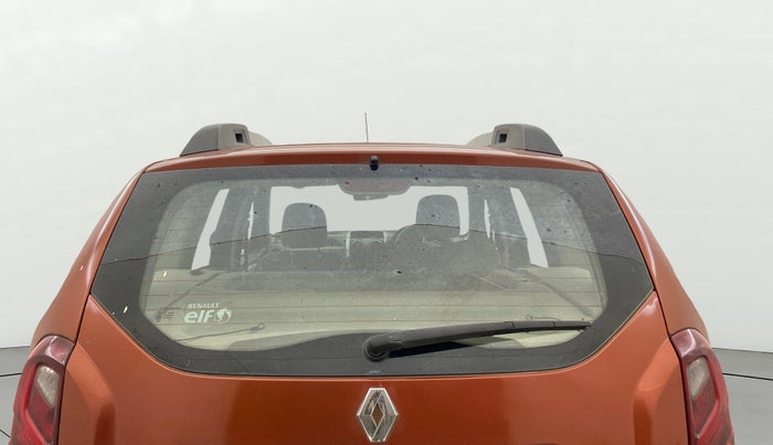 2017 Renault Duster 110 PS RXZ 4X2 AMT DIESEL, Diesel, Automatic, 1,37,469 km, Rear Windshield