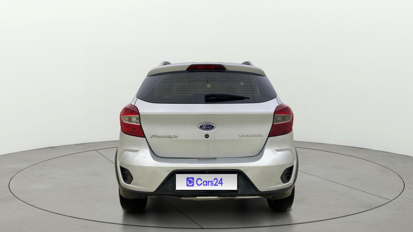 2018 Ford FREESTYLE TITANIUM 1.2 PETROL, Petrol, Manual, 82,931 km, Back/Rear