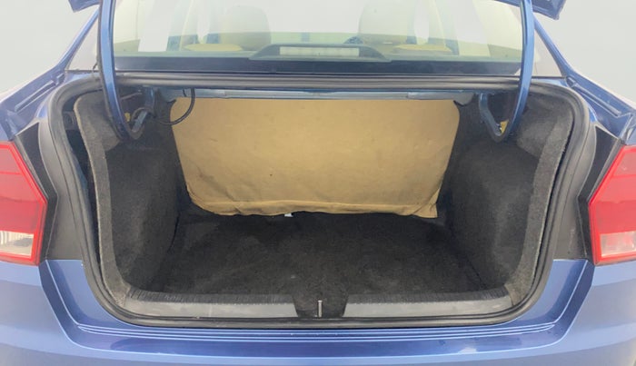 2016 Volkswagen Ameo COMFORTLINE 1.2L, Petrol, Manual, 64,561 km, Boot Open Zoomed View