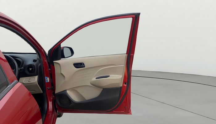 2021 Hyundai NEW SANTRO SPORTZ EXECUTIVE MT CNG, CNG, Manual, 80,268 km, RHS Front Door