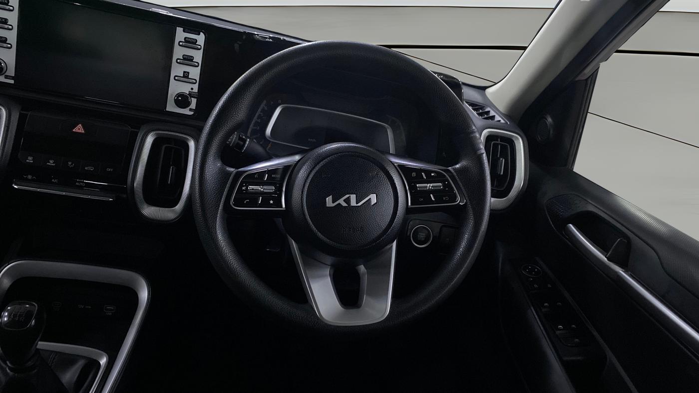 2024 KIA SONET HTK PLUS 1.2 PETROL MT, Petrol, Manual, 33,709 km, Steering Wheel Close Up