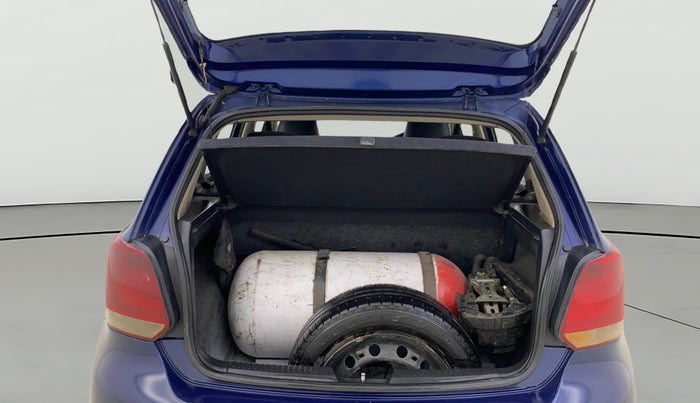 2013 Volkswagen Polo COMFORTLINE 1.2L PETROL, CNG, Manual, 74,931 km, Boot Open Zoomed View