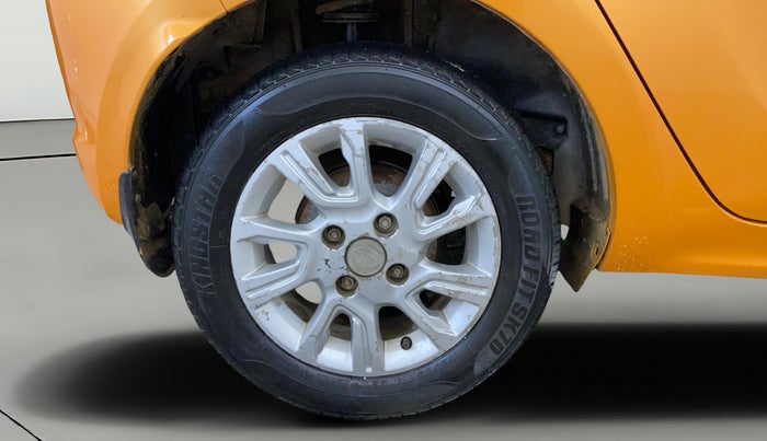 2016 Tata Tiago XZ DIESEL, Diesel, Manual, 77,558 km, Right Rear Wheel