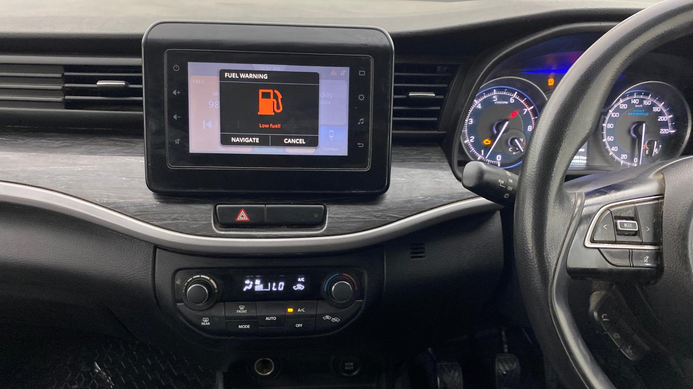 2021 Maruti XL6 ZETA MT, Petrol, Manual, 1,14,922 km, Air Conditioner