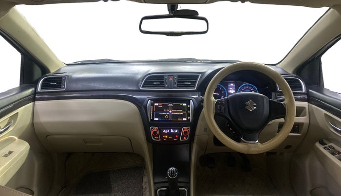 2017 Maruti Ciaz ALPHA DIESEL 1.3, Diesel, Manual, 86,235 km, Dashboard