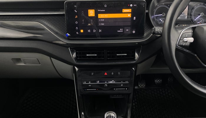 2021 Skoda KUSHAQ STYLE 1.0L TSI MT, Petrol, Manual, 26,831 km, Air Conditioner