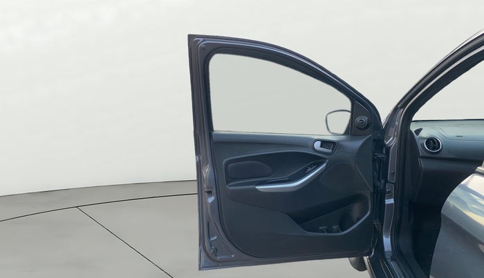 2019 Ford FREESTYLE TREND PLUS 1.2 PETROL, Petrol, Manual, 34,437 km, LHS Front Door