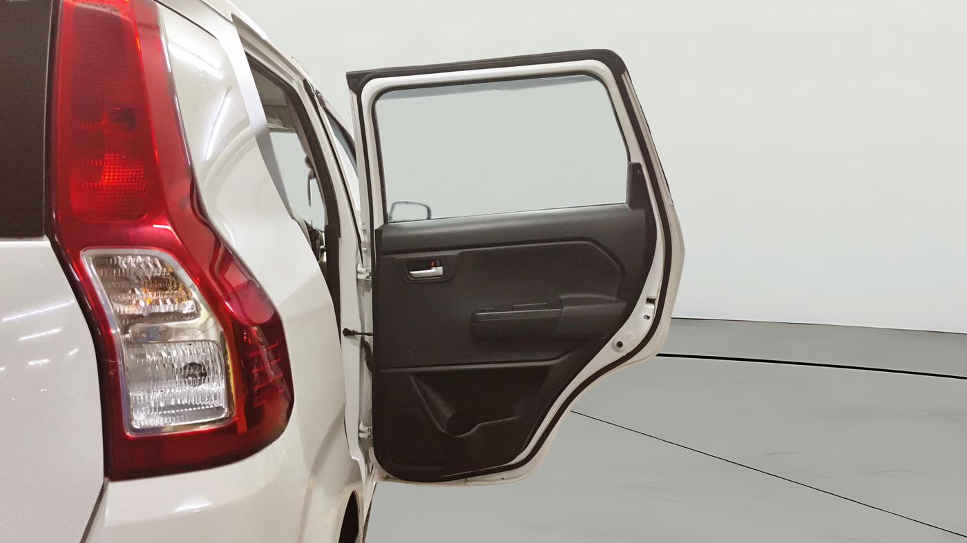 2024 Maruti New Wagon-R VXI CNG 1.0, CNG, Manual, 30,871 km, RHS Rear Door