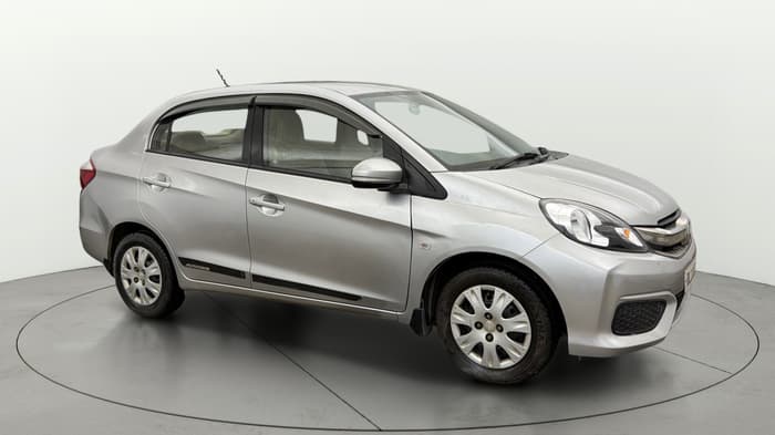 2017 Honda Amaze 1.2L I-VTEC S, Petrol, Manual, 63,359 km, Right Front Diagonal
