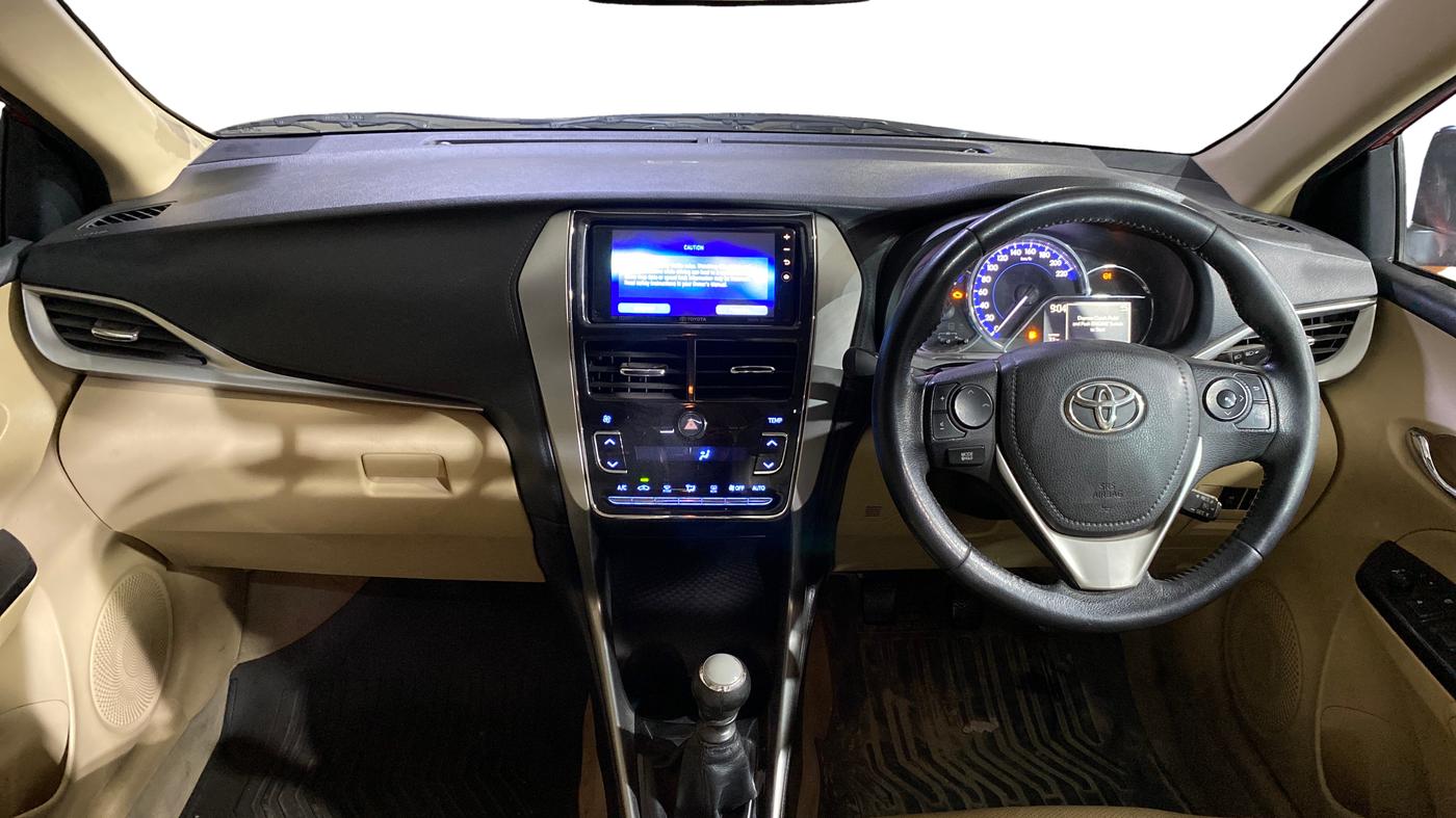 2020 Toyota YARIS VX MT, Petrol, Manual, 53,800 km, Dashboard