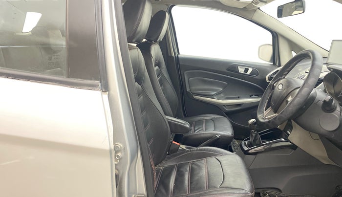 2016 Ford Ecosport TITANIUM 1.5L DIESEL, Diesel, Manual, 86,474 km, Right Side Front Door Cabin