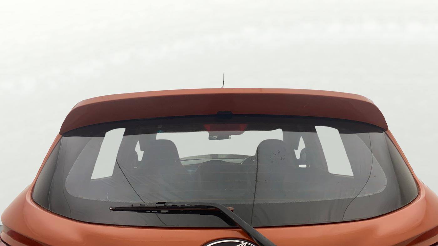 2016 Mahindra Kuv100 K8 D 6 STR, Diesel, Manual, 73,673 km, Rear Windshield