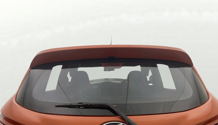 2016 Mahindra Kuv100 K8 D 6 STR, Diesel, Manual, 73,673 km, Rear Windshield