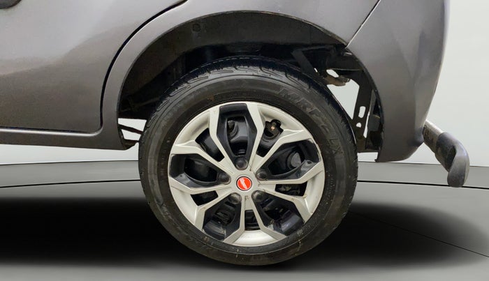 2016 Maruti Alto K10 VXI, Petrol, Manual, 29,821 km, Left Rear Wheel