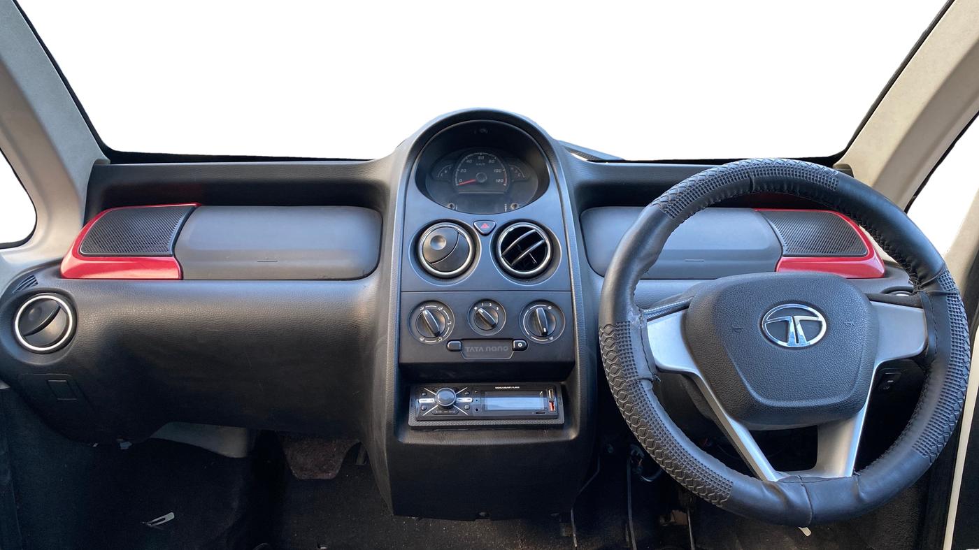 2015 Tata Nano TWIST XM, Petrol, Manual, 76,059 km, Dashboard