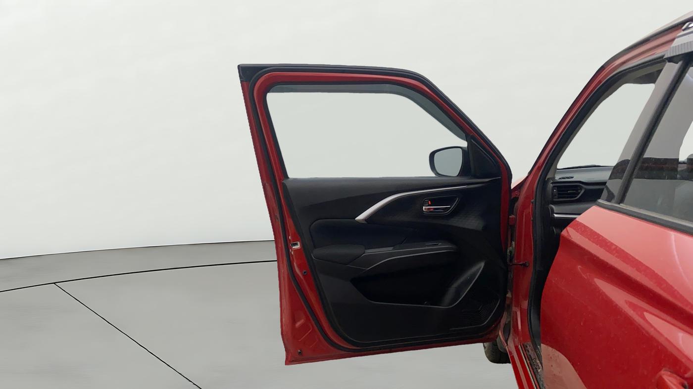 2025 Maruti Swift ZXi Plus Dual Tone, Petrol, Manual, 10,434 km, LHS Front Door