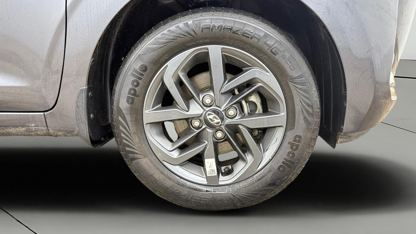 2022 Hyundai GRAND I10 NIOS SPORTZ 1.2 KAPPA VTVT CNG, CNG, Manual, 49,127 km, Right Front Wheel