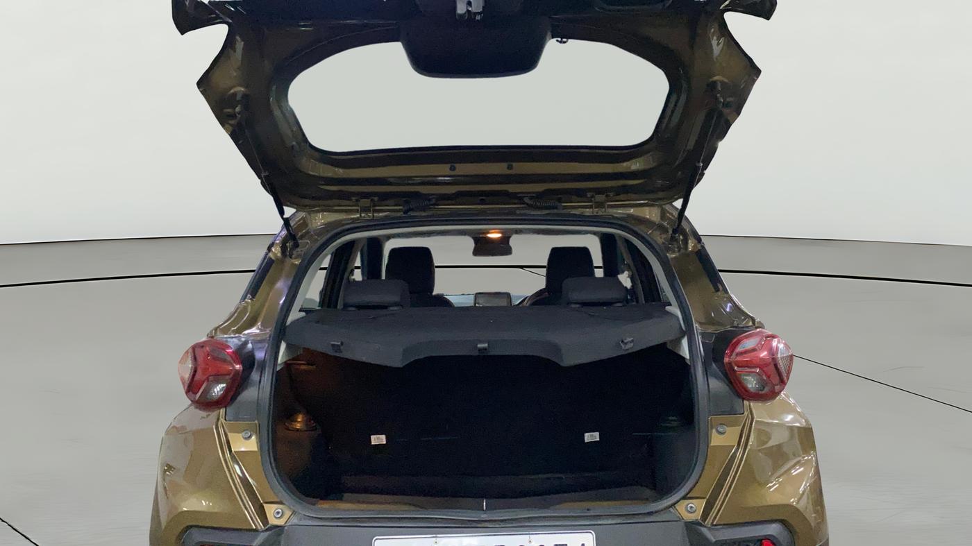 2023 Tata PUNCH CREATIVE AMT 1.2 RTN DUAL TONE, Petrol, Automatic, 30,699 km, Boot Open Zoomed View